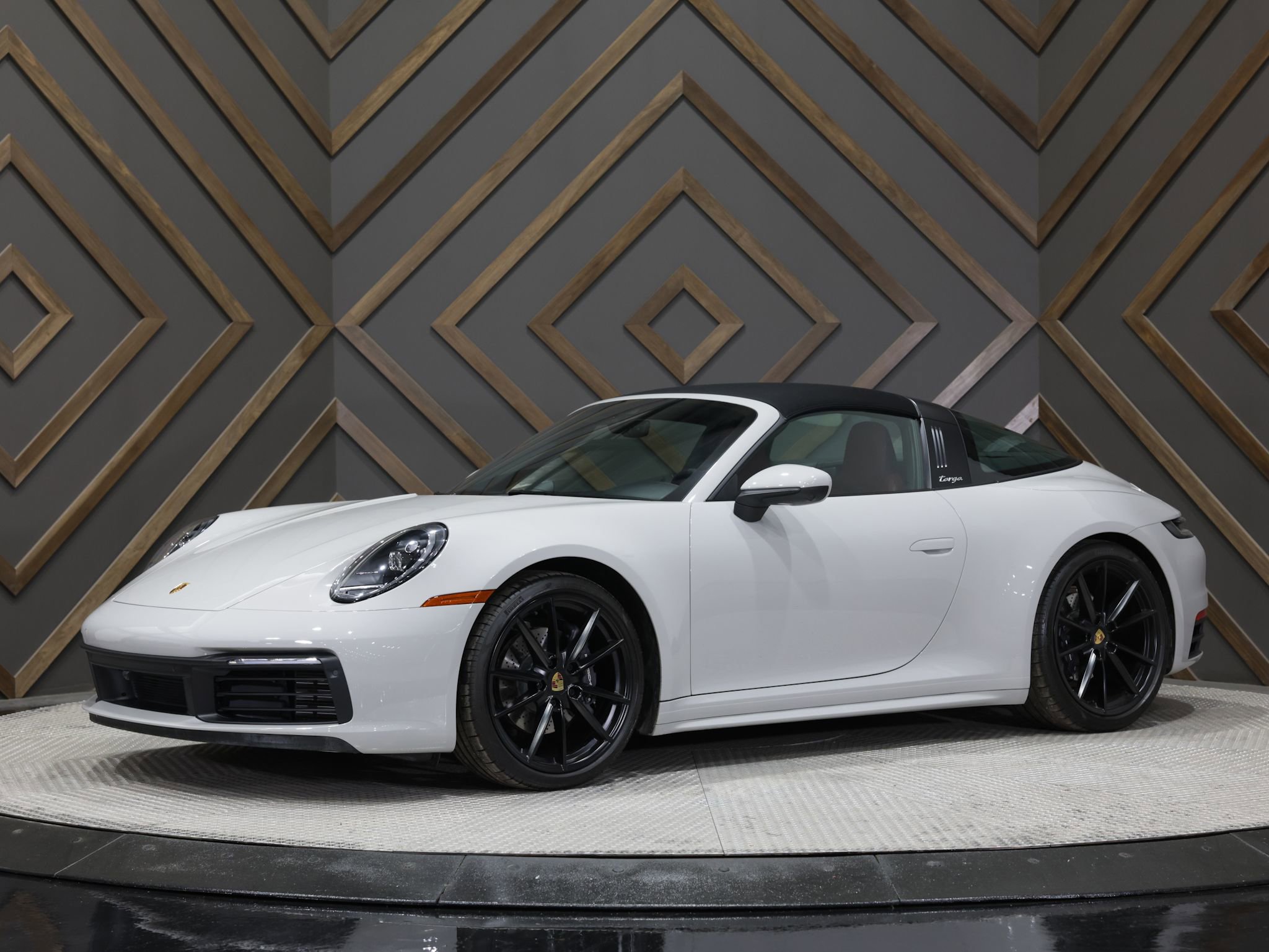 Used 2021 Porsche 911 Targa 4 image 12