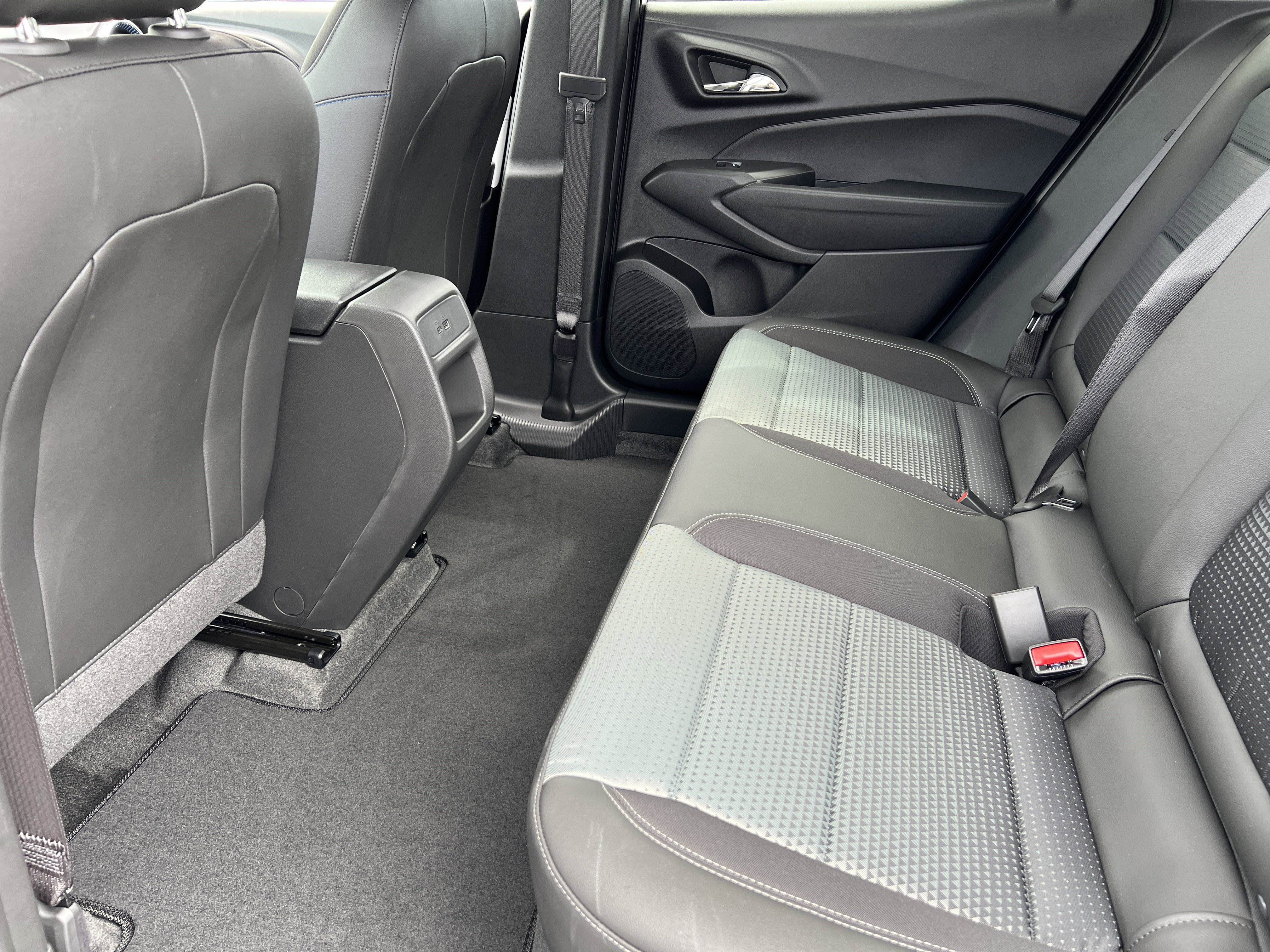 New 2026 Chevrolet Trax LT FWD image 15
