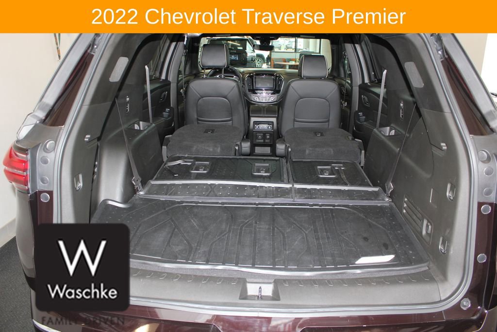 Used 2022 Chevrolet Traverse Premier w/ LPO, Floor Liner Package AWD/4WD image 22