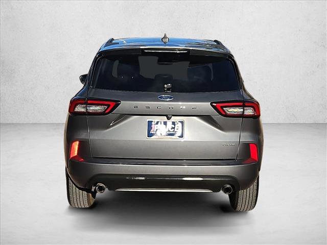 Used 2024 Ford Escape ST-Line image 7