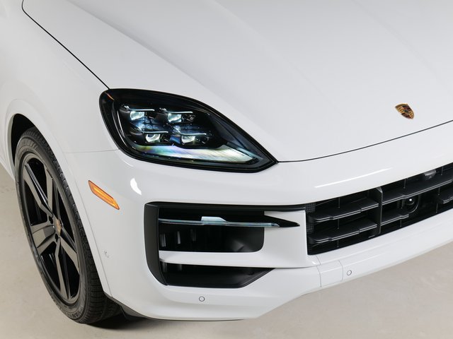 New 2026 Porsche Cayenne S AWD/4WD image 31