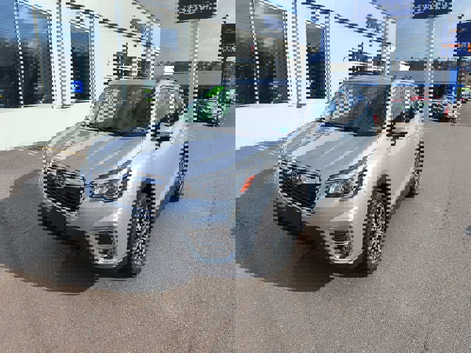 Used 2019 Subaru Forester Limited w/ Popular Package #3 image 4