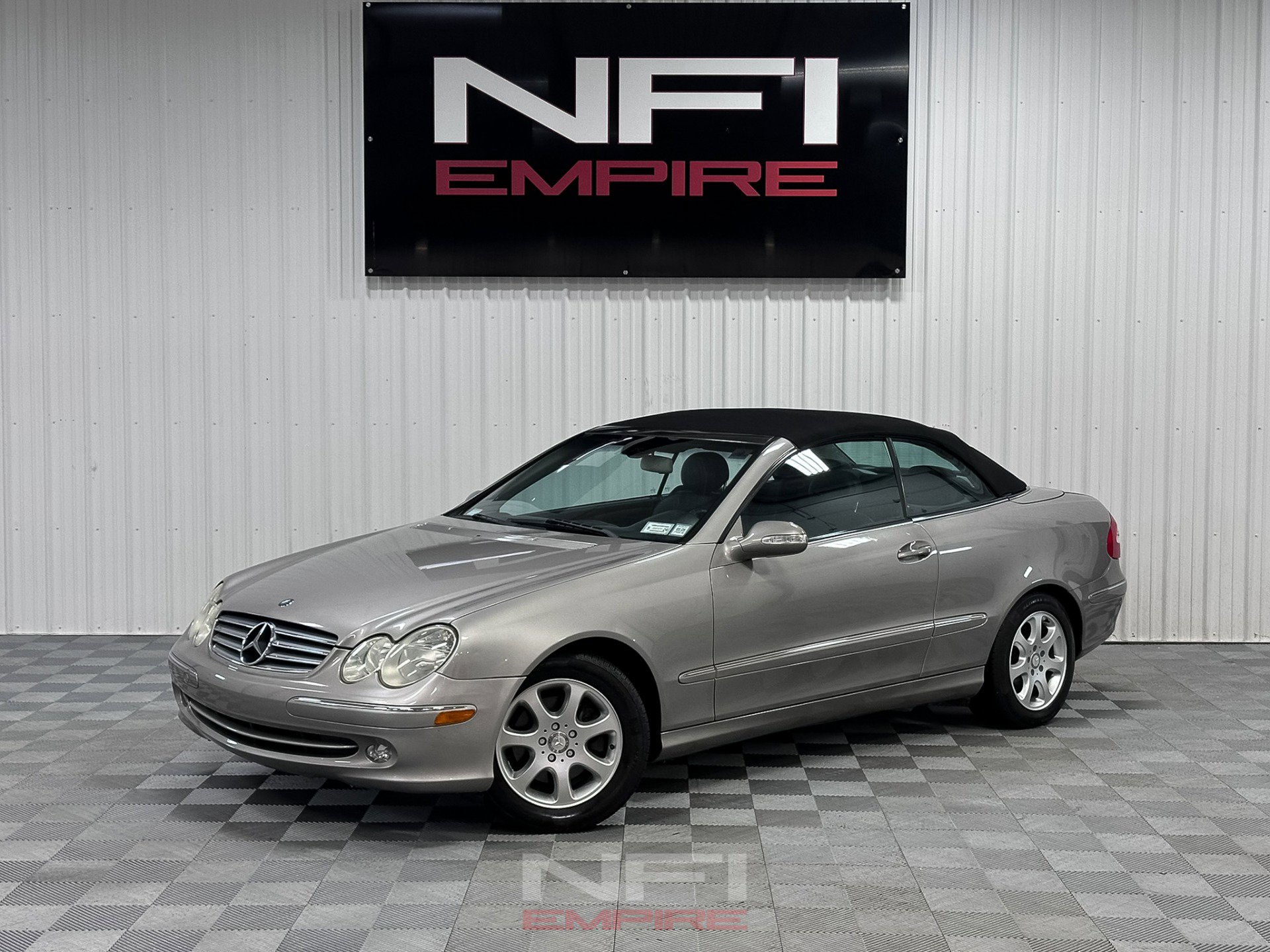 Used 2004 Mercedes-Benz CLK 320 Cabriolet image 1
