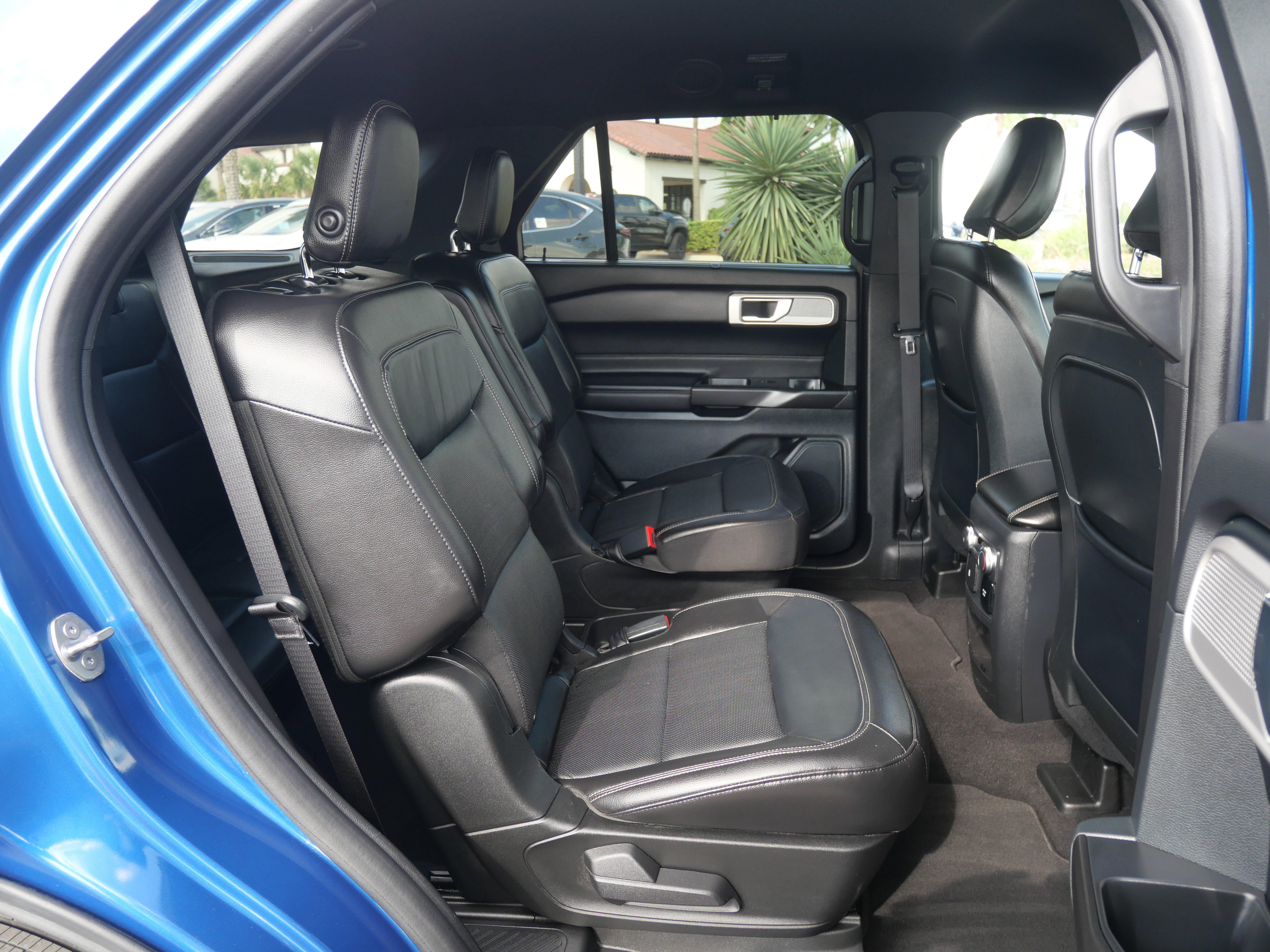 Used 2020 Ford Explorer Limited image 14