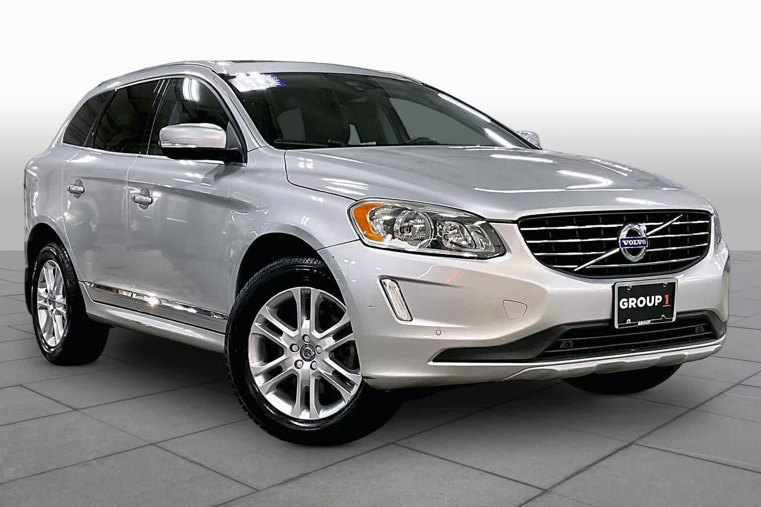 Used 2016 Volvo XC60 T5 Premier w/ Proximity Package AWD/4WD image 3