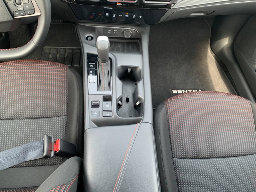 Used 2026 Nissan Sentra SR w/ Floor Mat Package FWD image 18