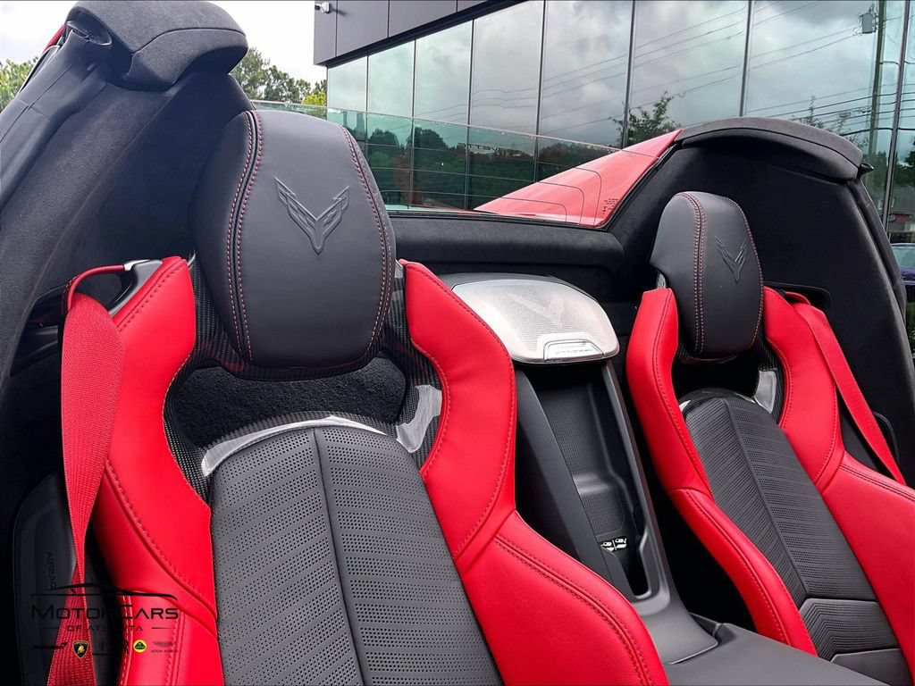 Used 2024 Chevrolet Corvette Stingray Premium Conv RWD image 23