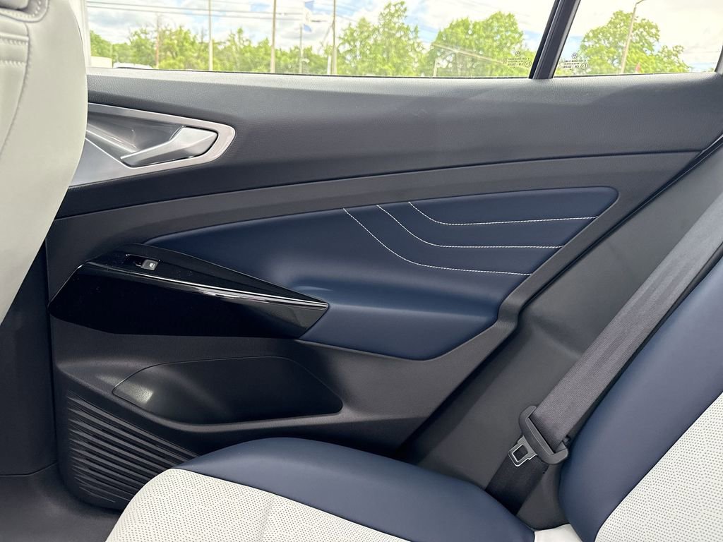 New 2025 Volkswagen ID.4 Pro S image 27