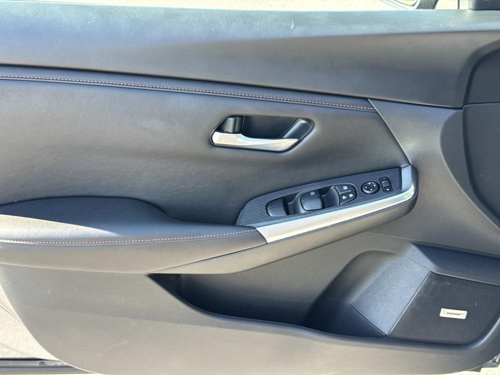 Used 2023 Nissan Sentra SR w/ SR Premium Package FWD image 18