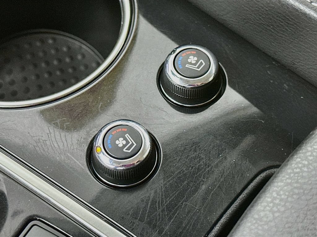 Certified 2023 Nissan Maxima Platinum w/ Sport Mat Group FWD image 28