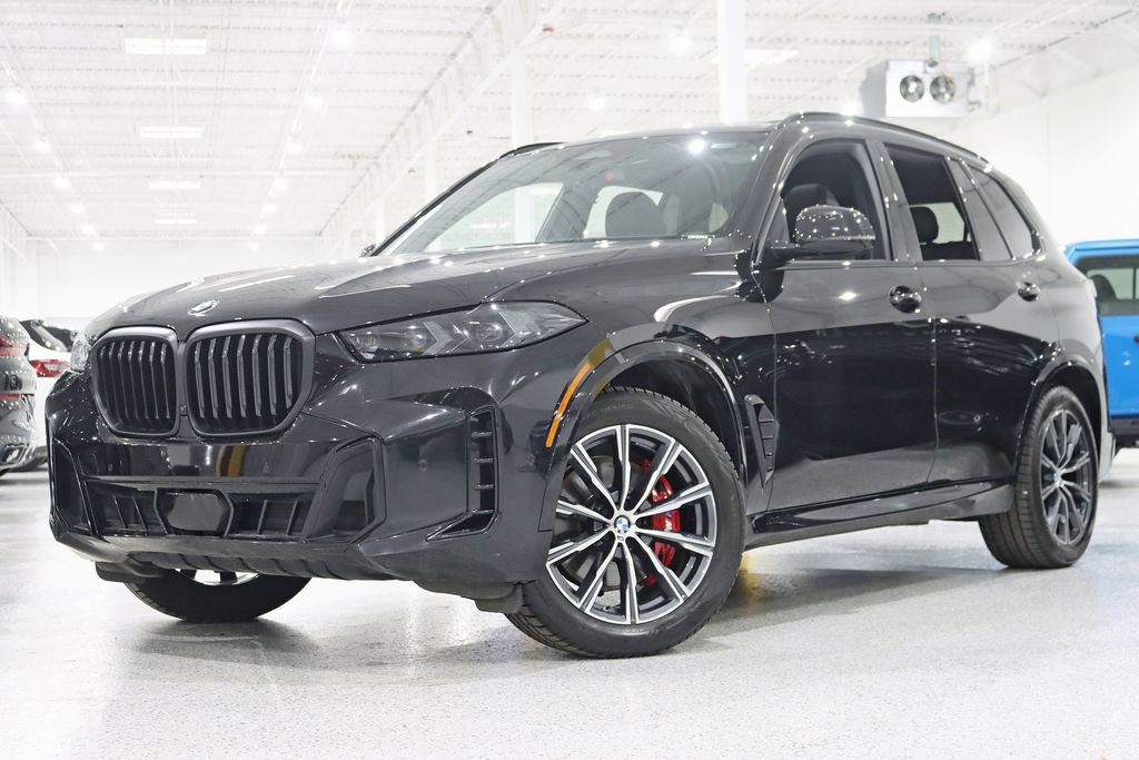 Used 2024 BMW X5 xDrive40i w/ M Sport Package image 6