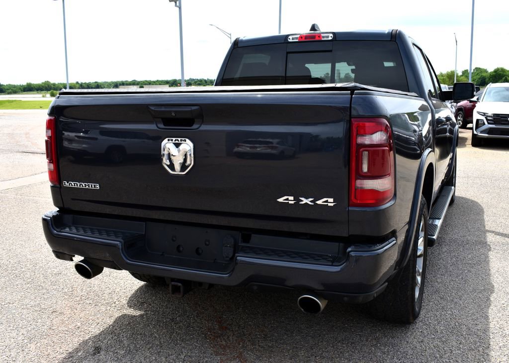 Used 2019 RAM 1500 Laramie AWD/4WD image 12