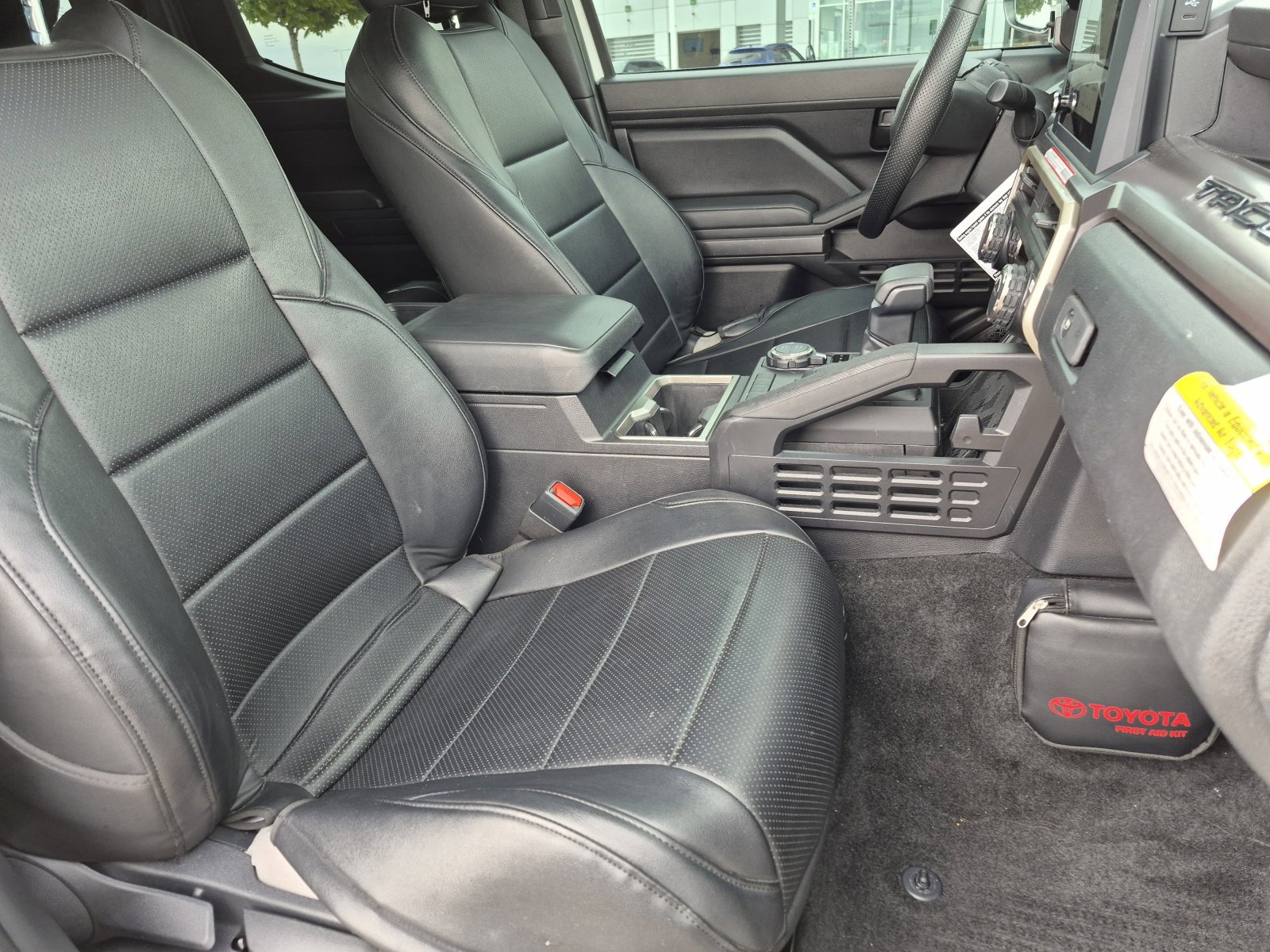 Certified 2025 Toyota Tacoma SR5 image 22