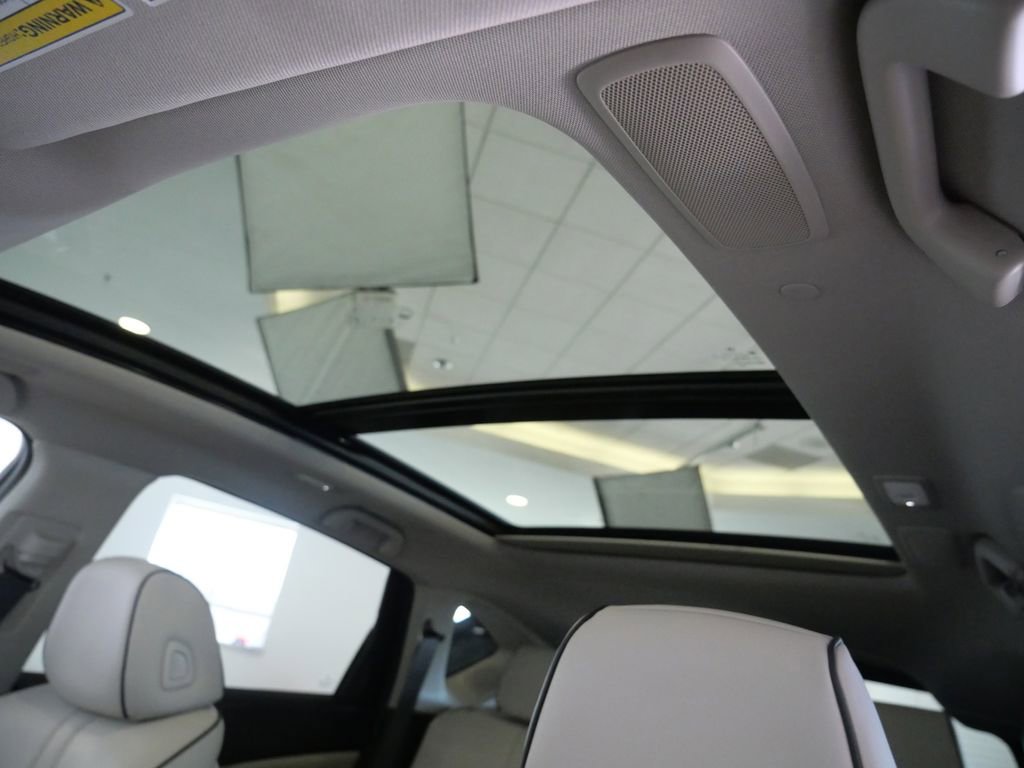 Used 2025 Acura RDX SH-AWD w/ Advance Package image 26