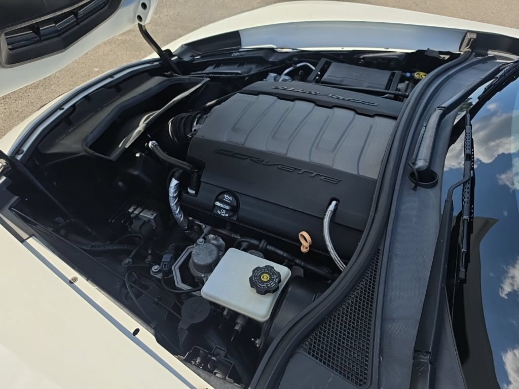 Used 2016 Chevrolet Corvette Stingray Convertible w/ 2LT Preferred Equipment Group RWD image 9