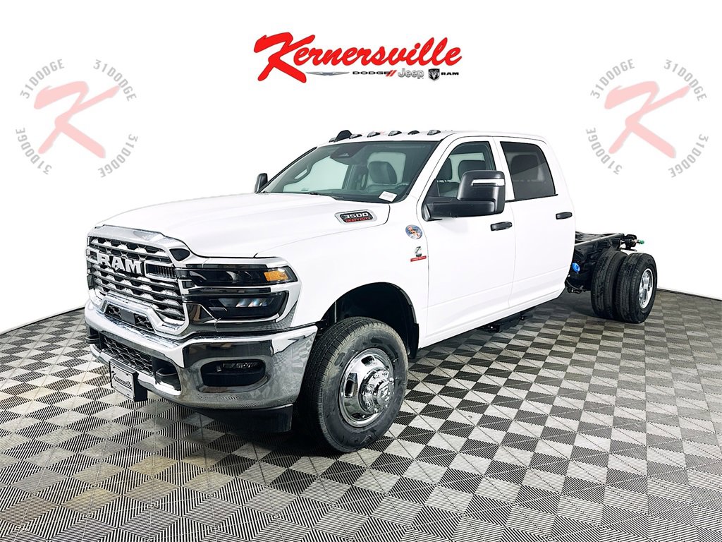 New 2026 RAM 3500 Tradesman image 3
