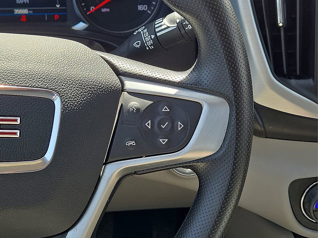 Used 2024 GMC Terrain SLE w/ Driver Convenience Package image 20