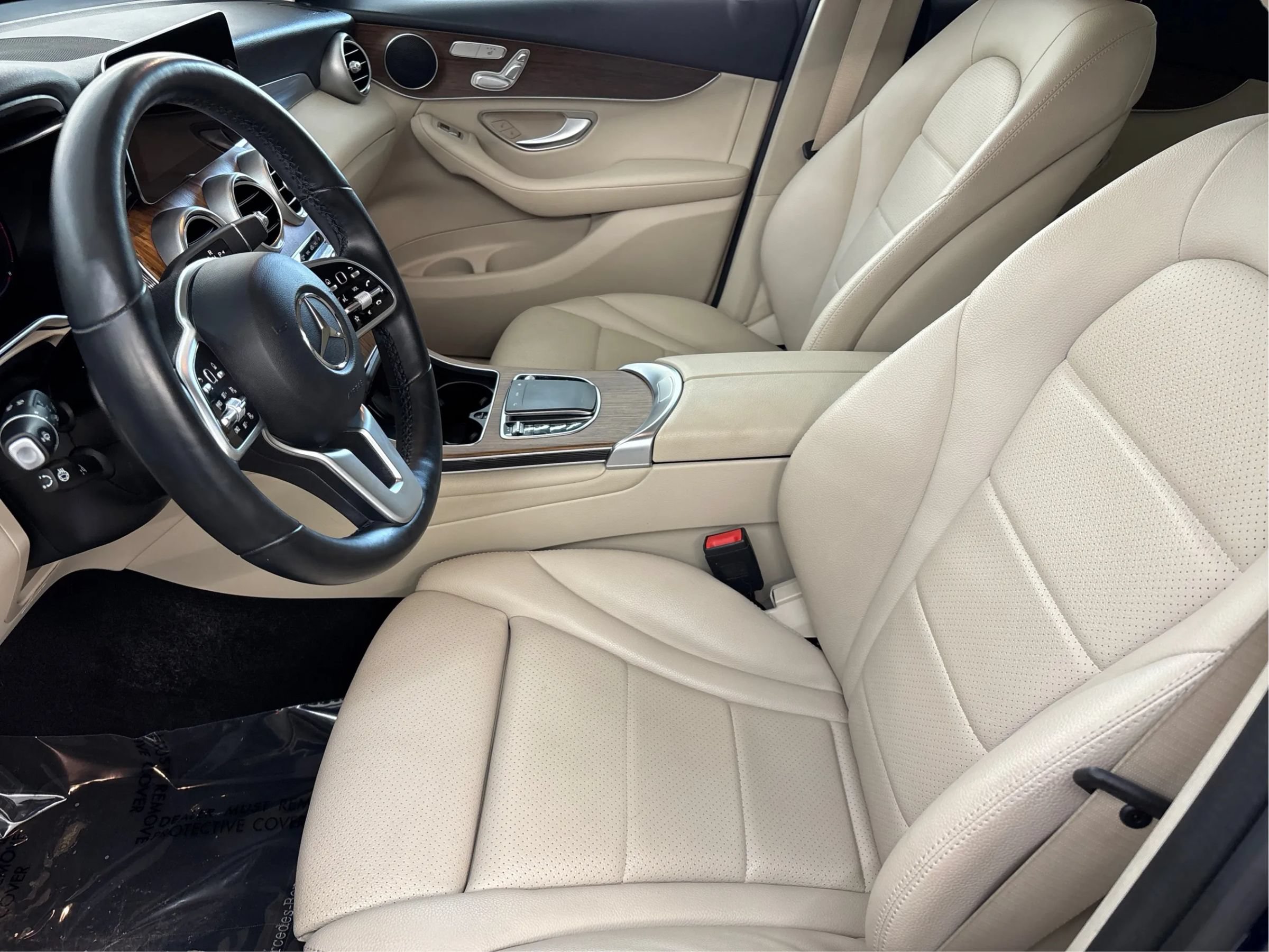 Used 2022 Mercedes-Benz GLC 300 4MATIC image 13