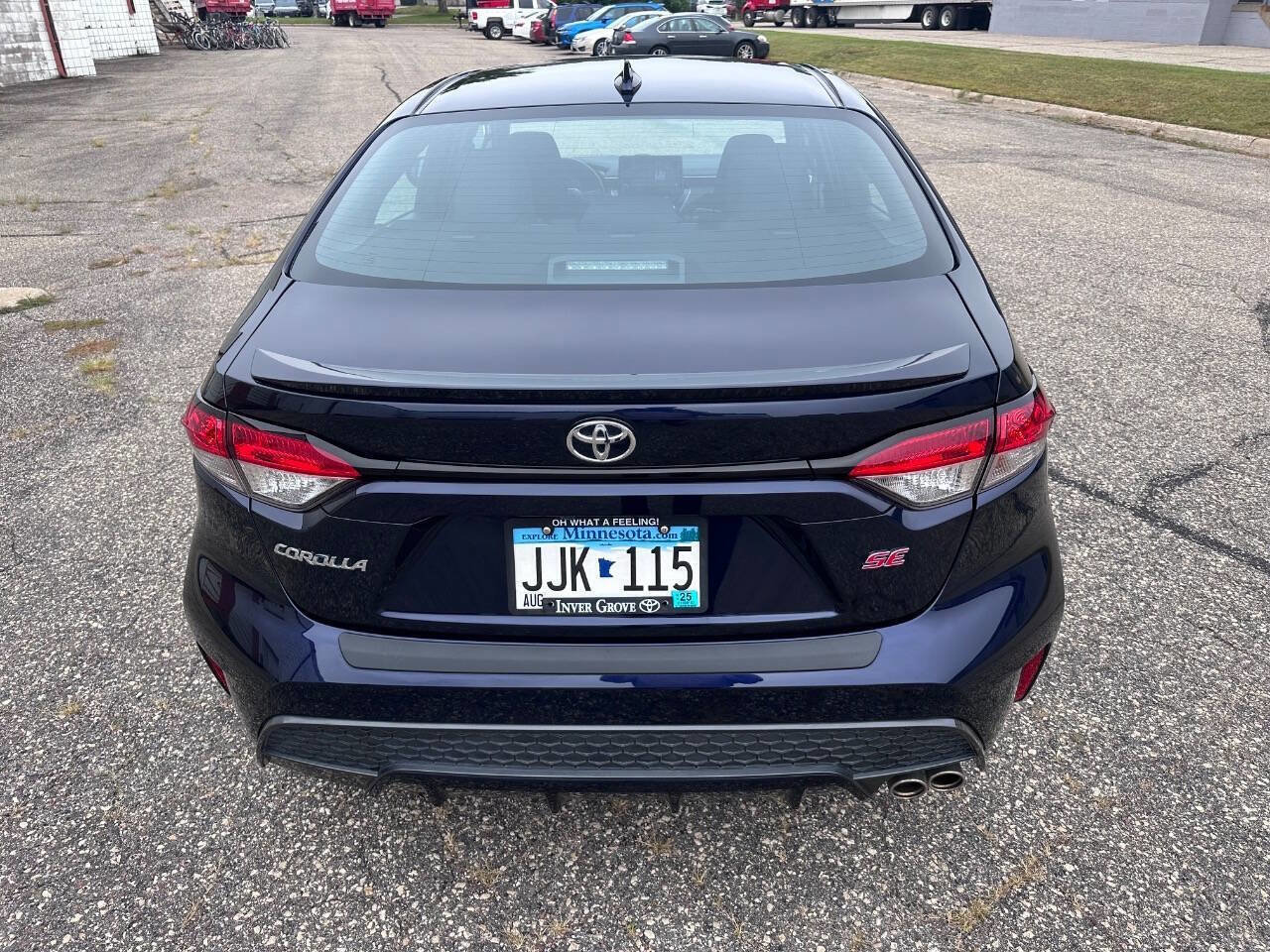 Used 2022 Toyota Corolla SE image 4
