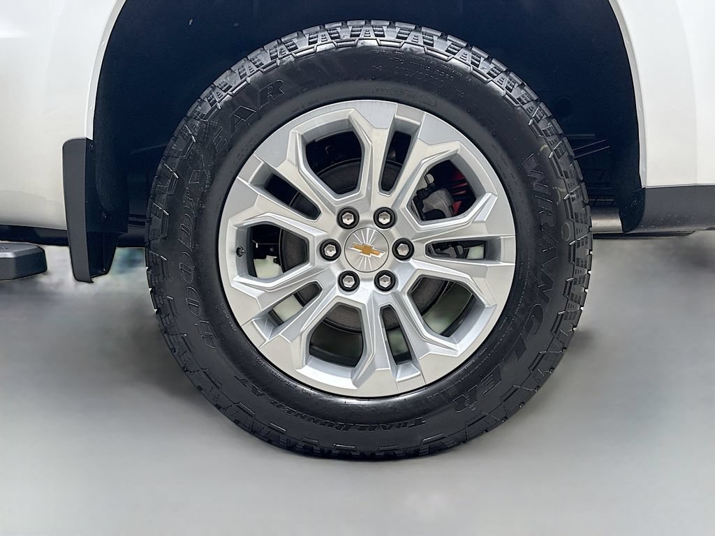 New 2026 Chevrolet Silverado 1500 LTZ w/ LTZ Premium Package AWD/4WD image 33