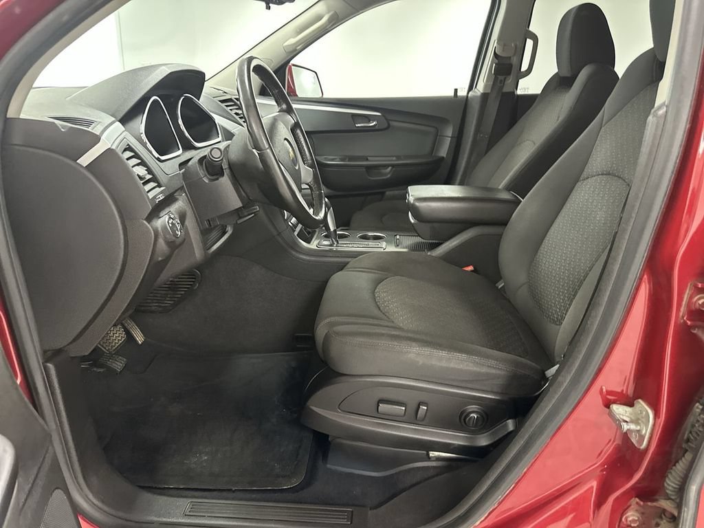 Used 2012 Chevrolet Traverse LT w/ All-Star Edition AWD/4WD image 10