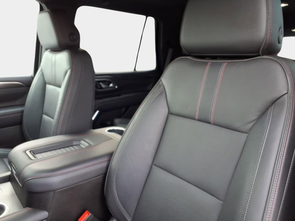 Used 2021 Chevrolet Tahoe RST image 13