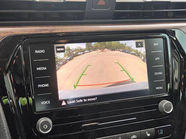 Used 2020 Volkswagen Passat 2.0T SEL image 13