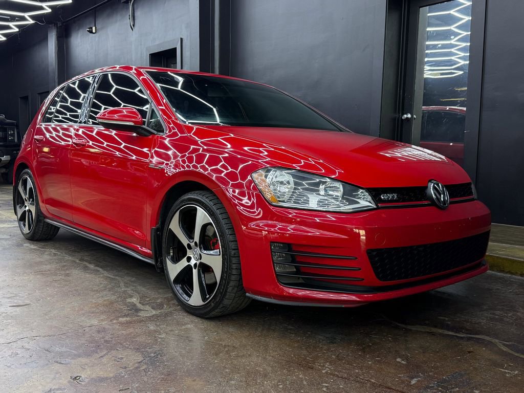 Used 2015 Volkswagen GTI S FWD image 11