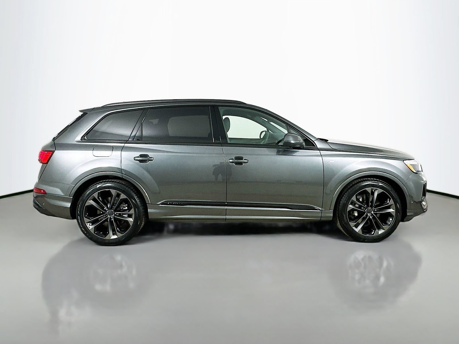 New 2026 Audi Q7 3.0T Prestige AWD/4WD image 4