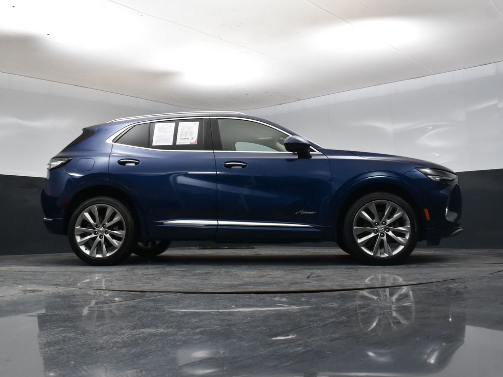 Used 2022 Buick Envision Avenir w/ Technology Package II FWD image 37