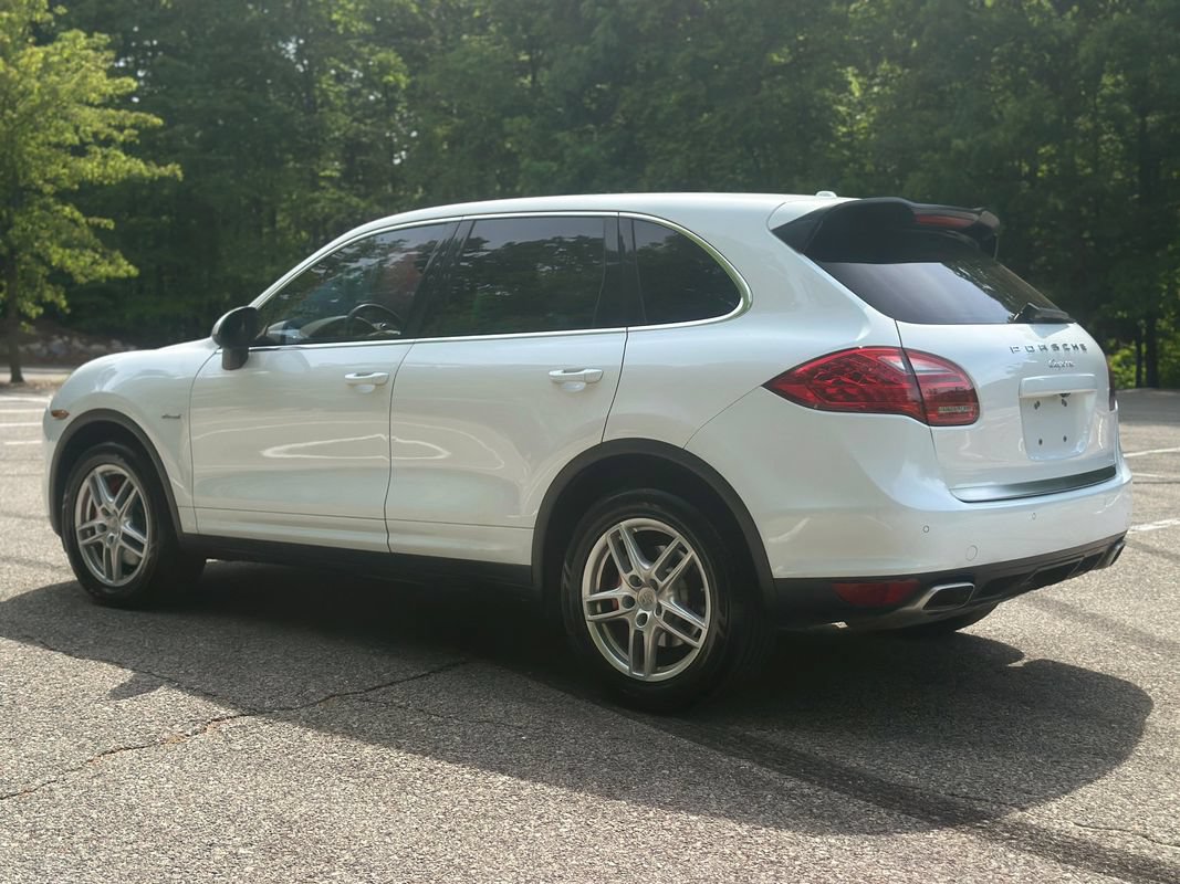 Used 2013 Porsche Cayenne Diesel AWD/4WD image 6