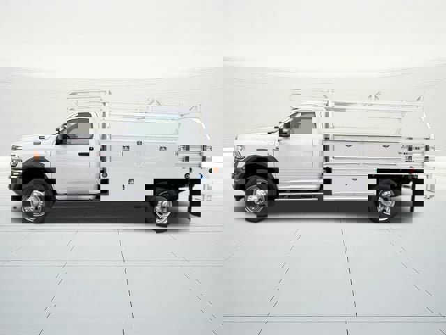New 2024 RAM 4500 Tradesman image 4