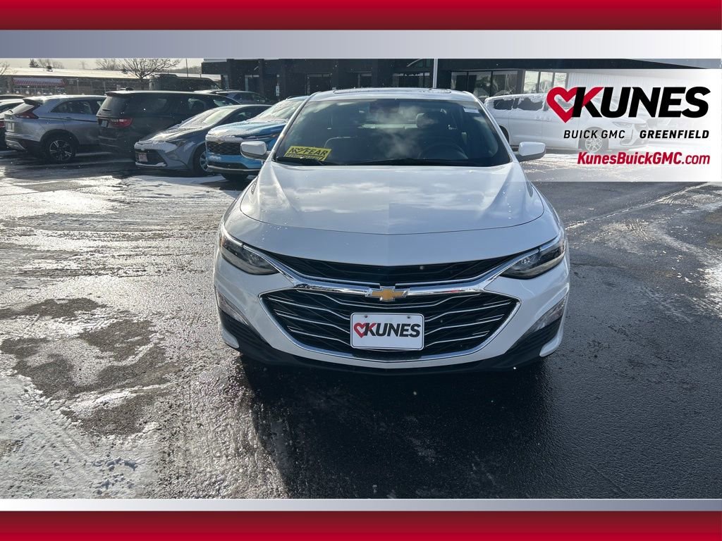 Used 2023 Chevrolet Malibu LT image 12