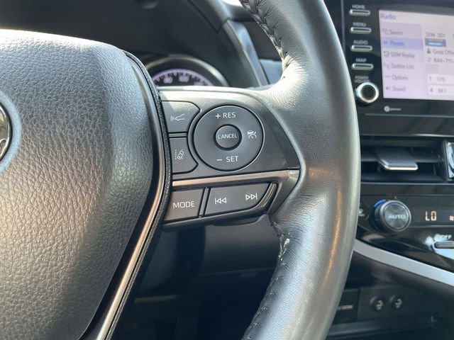 Used 2024 Toyota Camry SE w/ Convenience Package image 25