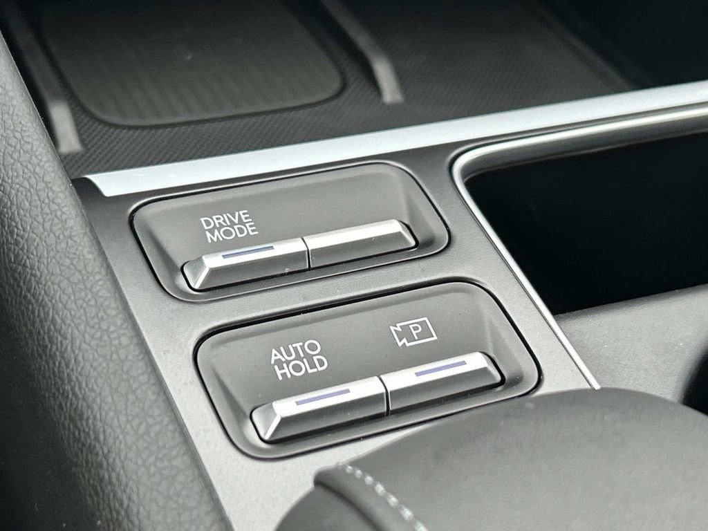 New 2025 Hyundai Sonata SEL image 32
