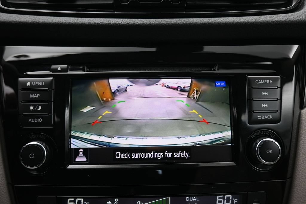 Used 2022 Nissan Rogue Sport SL AWD/4WD image 21
