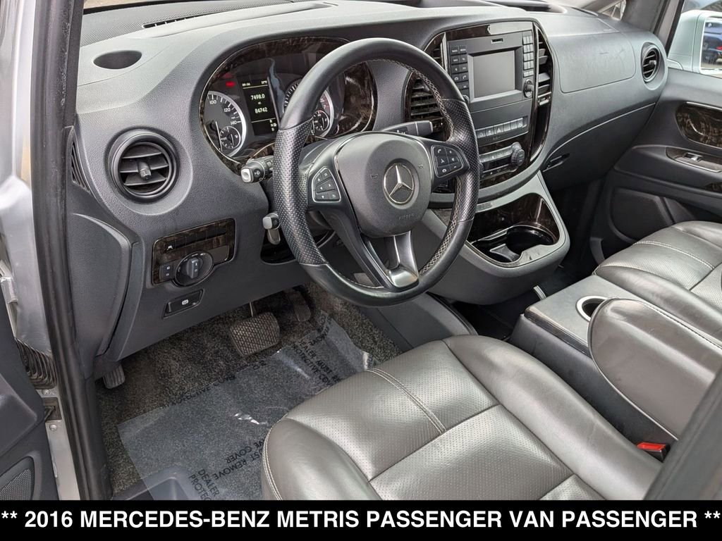 Used 2016 Mercedes-Benz Metris Passenger image 21