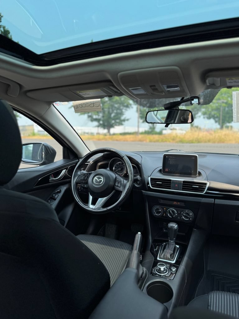 Used 2016 MAZDA MAZDA3 i Touring FWD image 25