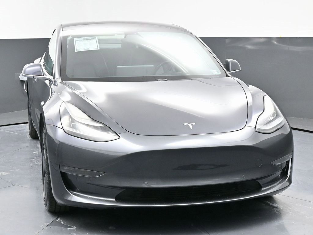 Used 2018 Tesla Model 3 Long Range image 3
