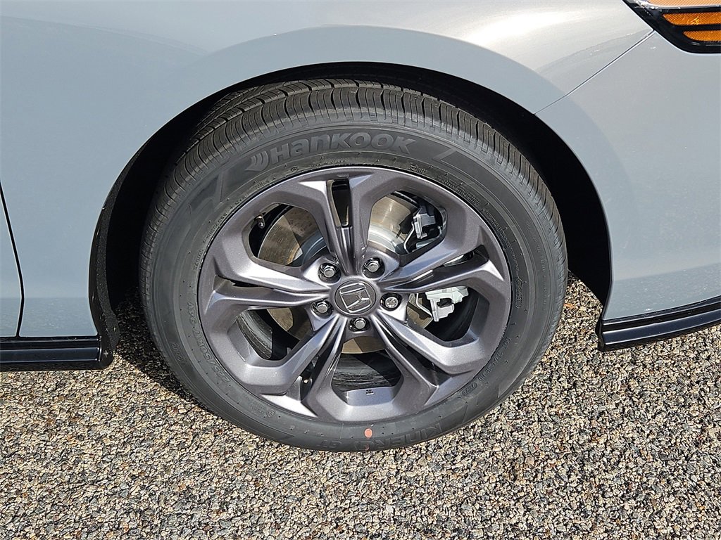 New 2025 Honda Accord EX-L image 4