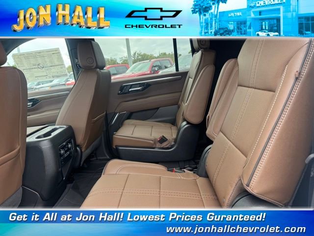 New 2026 Chevrolet Suburban High Country image 22