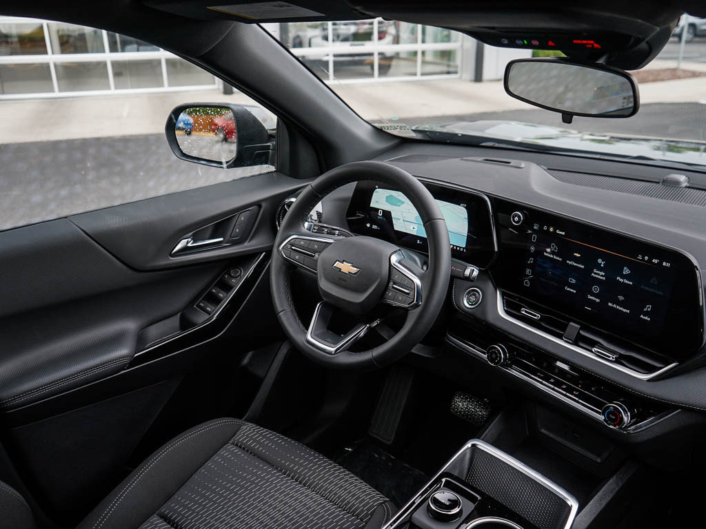 New 2026 Chevrolet Equinox LT FWD image 13
