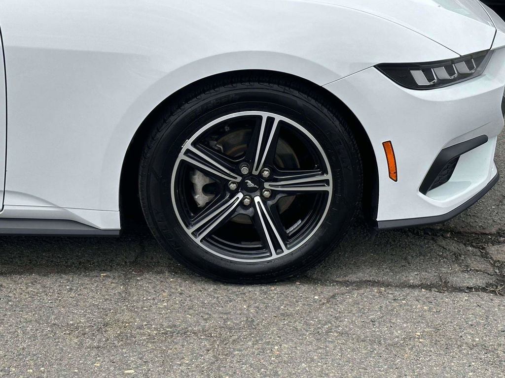 Used 2024 Ford Mustang Premium RWD image 6