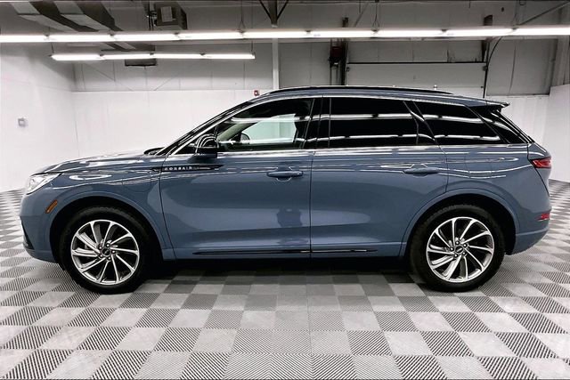 Used 2025 Lincoln Corsair Grand Touring w/ Equipment Group 302A image 13