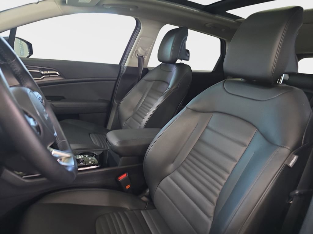 Used 2024 Kia Sportage SX image 17