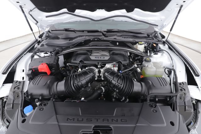 Used 2024 Ford Mustang Dark Horse RWD image 16