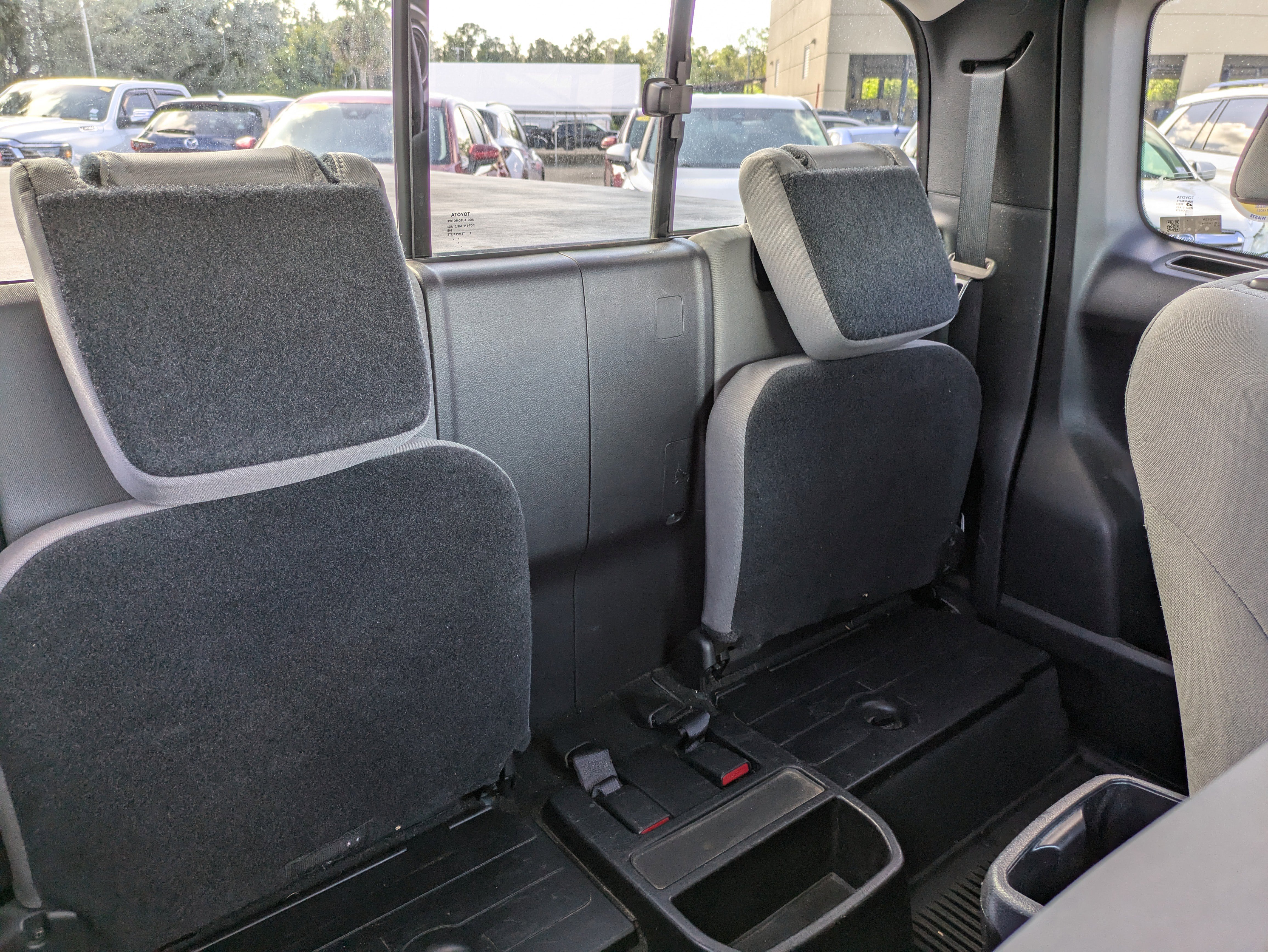 Used 2016 Toyota Tacoma SR5 image 14