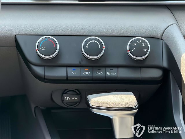 New 2026 Hyundai Elantra SE FWD image 15