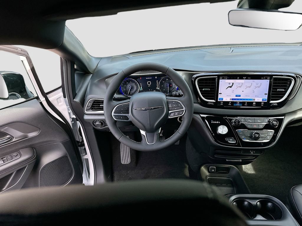 New 2026 Chrysler Voyager LX FWD image 21