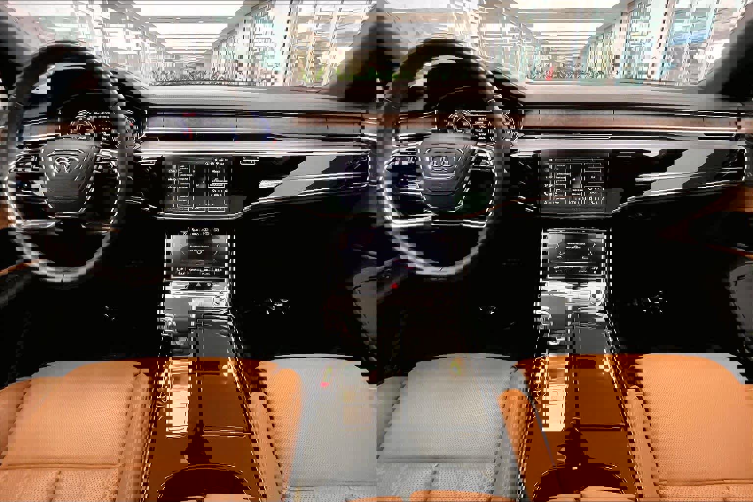 Used 2024 Audi A8 L 3.0T image 15